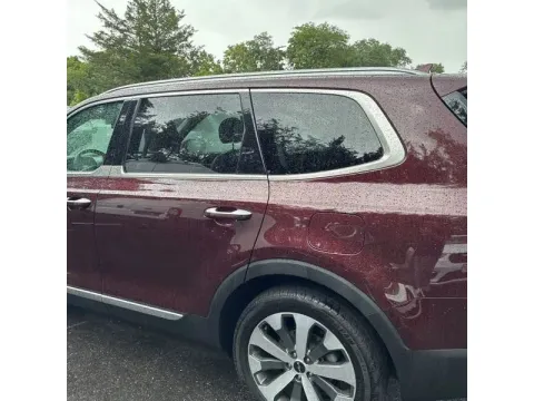 More photos of 2022 Kia Telluride S Sport Utility 4D at DNX Motors Altavista, VA
