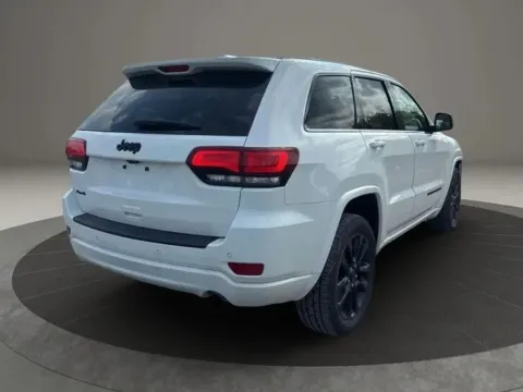 More photos of 2021 Jeep Grand Cherokee Laredo X Sport Utility 4D at DNX Motors Altavista, VA