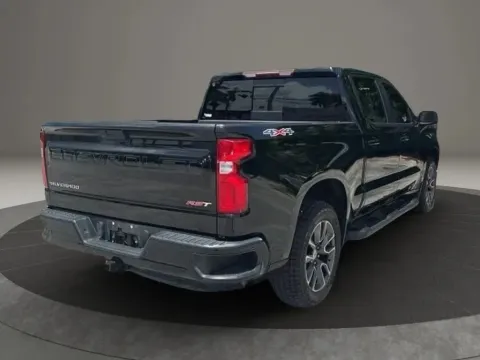 More photos of 2020 Chevrolet Silverado 1500 Crew Cab RST Pickup 4D 5 3/4 ft at DNX Motors Altavista, VA