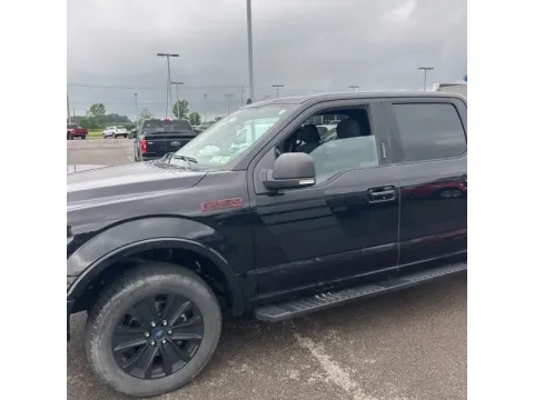 Photos of 2019 Ford F-150 SuperCrew Cab XLT Pickup 4D 5 1/2 ft for sale in Altavista, VA at DNX Motors Altavista