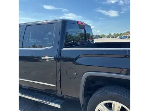 Another view of 2018 GMC Sierra 1500 Crew Cab SLT Pickup 4D 5 3/4 ft for sale in Altavista, VA at DNX Motors Altavista