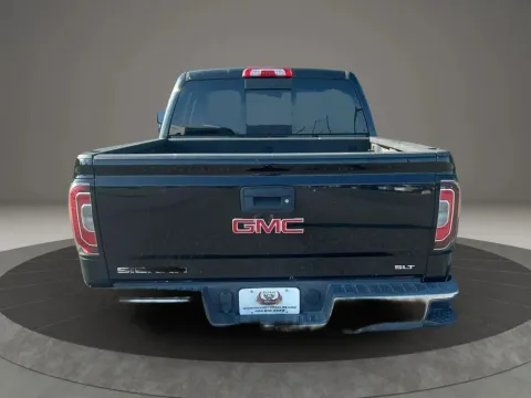 More photos of 2018 GMC Sierra 1500 Crew Cab SLT Pickup 4D 5 3/4 ft at DNX Motors Altavista, VA