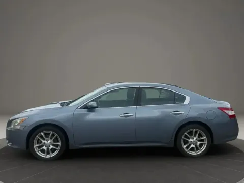 Photos of 2011 Nissan Maxima S Sedan 4D for sale in Altavista, VA at DNX Motors Altavista