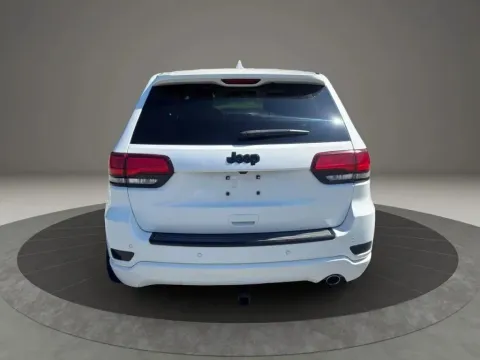 More photos of 2018 Jeep Grand Cherokee Altitude Sport Utility 4D at DNX Motors Altavista, VA