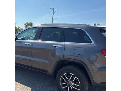 More photos of 2021 Jeep Grand Cherokee Limited Sport Utility 4D at DNX Motors Altavista, VA