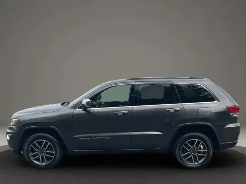 Photos of 2021 Jeep Grand Cherokee Limited Sport Utility 4D for sale in Altavista, VA at DNX Motors Altavista