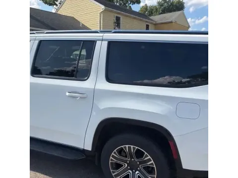 More photos of 2024 Jeep Wagoneer L Series II Sport Utility 4D at DNX Motors Altavista, VA
