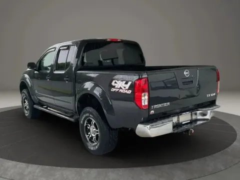 Another view of 2012 Nissan Frontier Crew Cab SV Pickup 4D 5 ft for sale in Altavista, VA at DNX Motors Altavista