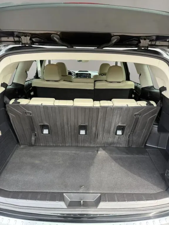 2023 Subaru Ascent Limited - Photo 37