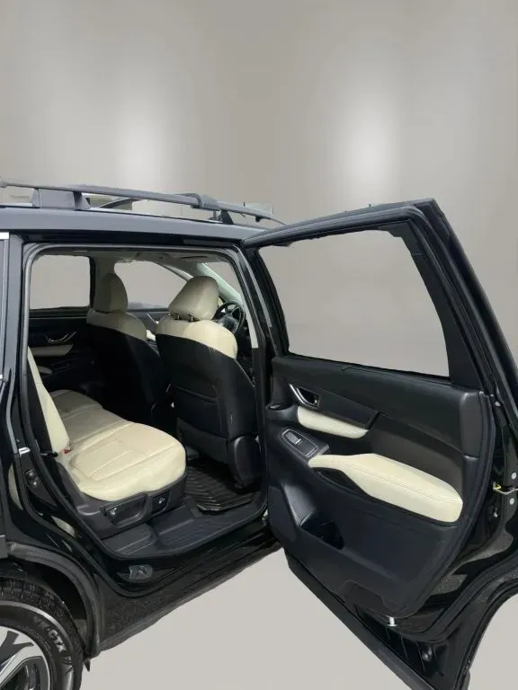 2023 Subaru Ascent Limited - Photo 40