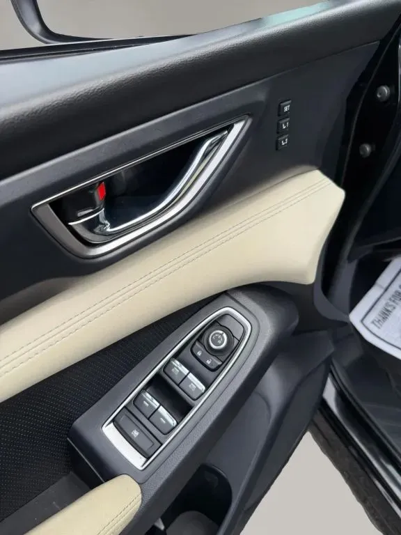 2023 Subaru Ascent Limited - Photo 17