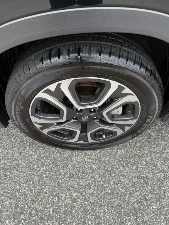 2023 Subaru Ascent Limited - Photo 9
