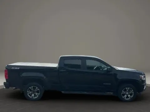 More photos of 2019 Chevrolet Colorado Crew Cab Z71 Pickup 4D 6 ft at DNX Motors Altavista, VA