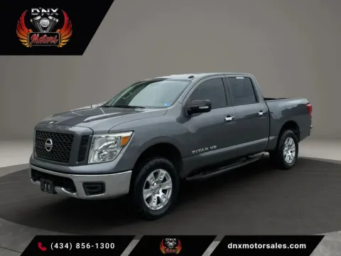 Gray 2019 Nissan Titan Crew Cab SV Pickup 4D 5 1/2 ft for sale in Altavista, VA