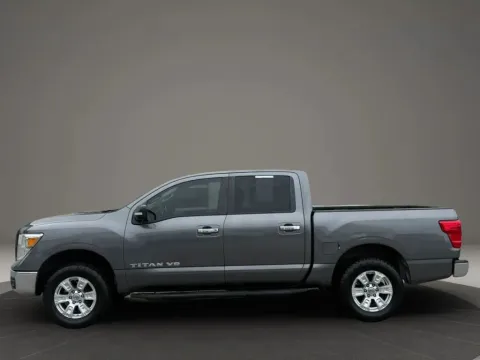 Photos of 2019 Nissan Titan Crew Cab SV Pickup 4D 5 1/2 ft for sale in Altavista, VA at DNX Motors Altavista