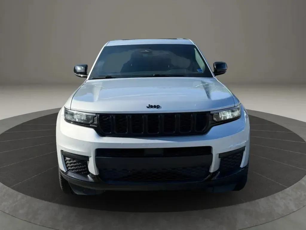 2024 Jeep Grand Cherokee L Altitude - Photo 8