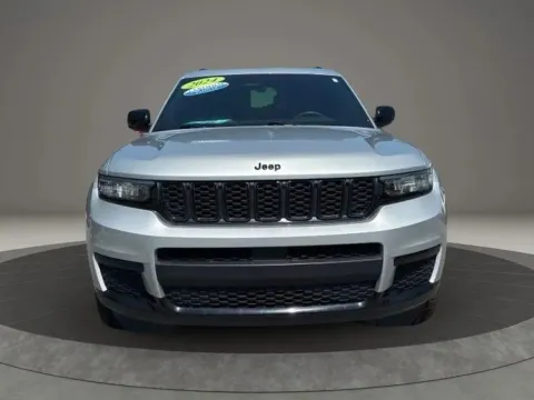 More photos of 2024 Jeep Grand Cherokee L Altitude X Sport Utility 4D at DNX Motors Altavista, VA