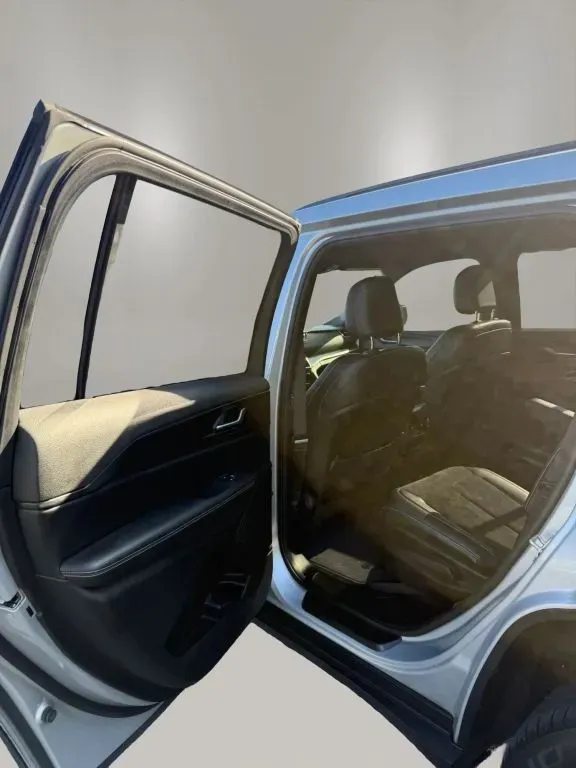 2024 Jeep Grand Cherokee L Altitude - Photo 30