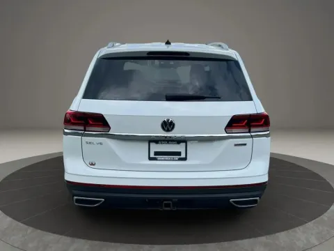 More photos of 2021 Volkswagen Atlas SEL Premium 4Motion (2021.5) Sport Utility 4D at DNX Motors Altavista, VA