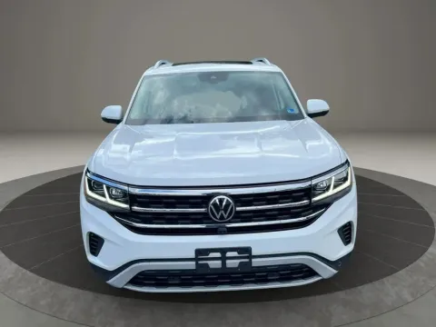 Photos of 2021 Volkswagen Atlas SEL Premium 4Motion (2021.5) Sport Utility 4D for sale in Altavista, VA at DNX Motors Altavista