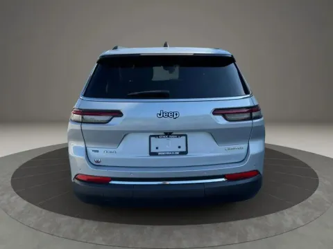 More photos of 2021 Jeep Grand Cherokee L Limited Sport Utility 4D at DNX Motors Altavista, VA