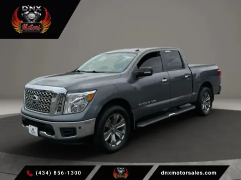 Gray 2019 Nissan Titan Crew Cab SV Pickup 4D 5 1/2 ft for sale in Altavista, VA