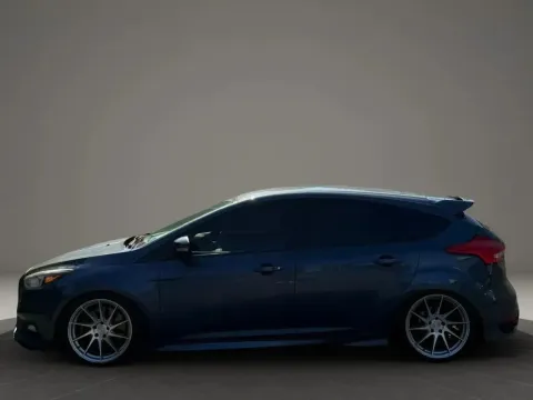 Photos of 2018 Ford Focus ST Hatchback 4D for sale in Altavista, VA at DNX Motors Altavista