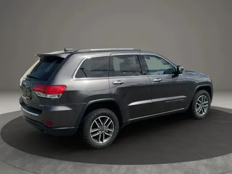 More photos of 2019 Jeep Grand Cherokee Limited Sport Utility 4D at DNX Motors Altavista, VA
