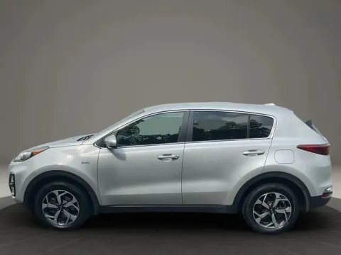 Photos of 2020 Kia Sportage LX Sport Utility 4D for sale in Altavista, VA at DNX Motors Altavista