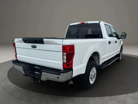 More photos of 2021 Ford F250 Super Duty Crew Cab XLT Pickup 4D 6 3/4 ft at DNX Motors Altavista, VA