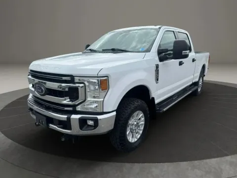 Photos of 2021 Ford F250 Super Duty Crew Cab XLT Pickup 4D 6 3/4 ft for sale in Altavista, VA at DNX Motors Altavista