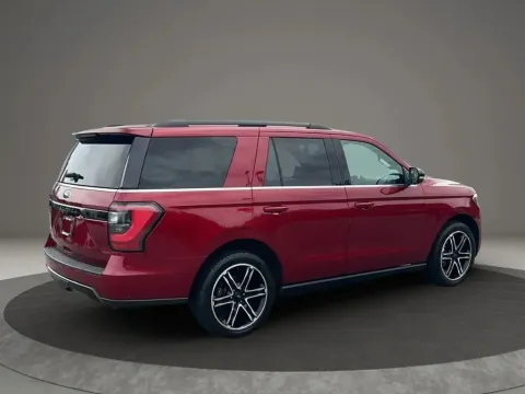 More photos of 2019 Ford Expedition Limited Sport Utility 4D at DNX Motors Altavista, VA