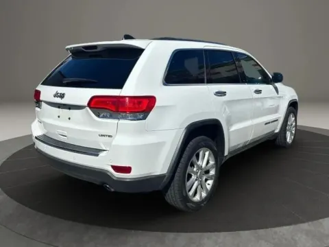 More photos of 2017 Jeep Grand Cherokee Limited Sport Utility 4D at DNX Motors Altavista, VA