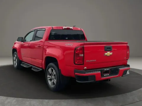 Another view of 2015 Chevrolet Colorado Crew Cab LT Pickup 4D 5 ft for sale in Altavista, VA at DNX Motors Altavista