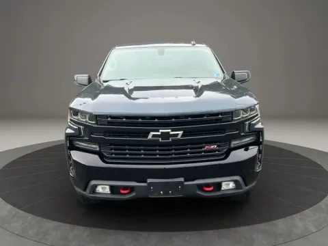Photos of 2020 Chevrolet Silverado 1500 Crew Cab LT Trail Boss Pickup 4D 5 3/4 ft for sale in Altavista, VA at DNX Motors Altavista