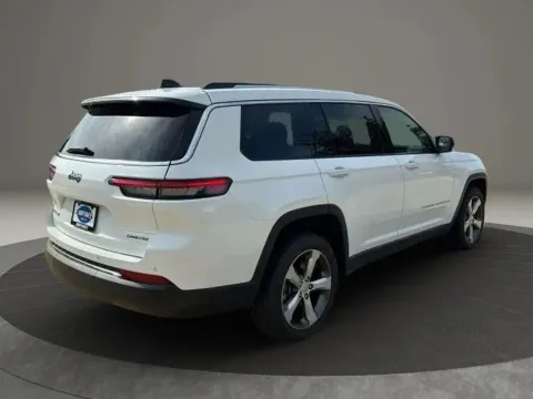 More photos of 2021 Jeep Grand Cherokee L Limited Sport Utility 4D at DNX Motors Altavista, VA