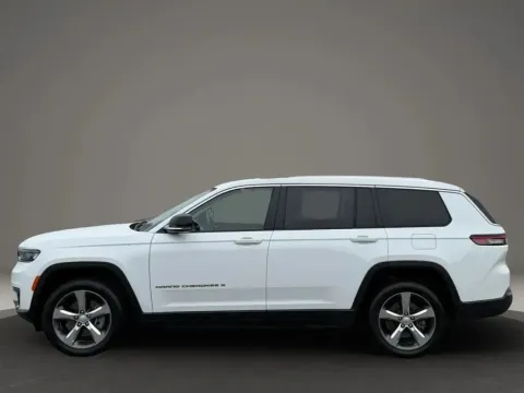 Photos of 2021 Jeep Grand Cherokee L Limited Sport Utility 4D for sale in Altavista, VA at DNX Motors Altavista