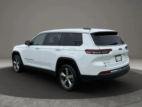 Another view of 2021 Jeep Grand Cherokee L Limited Sport Utility 4D for sale in Altavista, VA at DNX Motors Altavista
