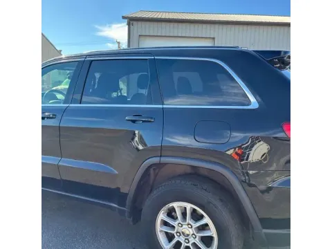 More photos of 2018 Jeep Grand Cherokee Laredo Sport Utility 4D at DNX Motors Altavista, VA