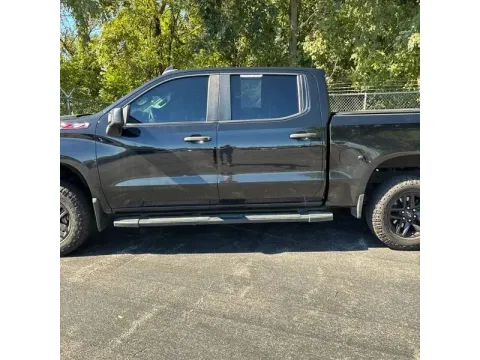 Another view of 2019 Chevrolet Silverado 1500 Crew Cab Custom Trail Boss Pickup 4D 5 3/4 ft for sale in Altavista, VA at DNX Motors Altavista