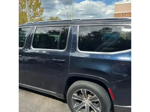 Another view of 2022 Jeep Grand Wagoneer Series I Sport Utility 4D for sale in Altavista, VA at DNX Motors Altavista