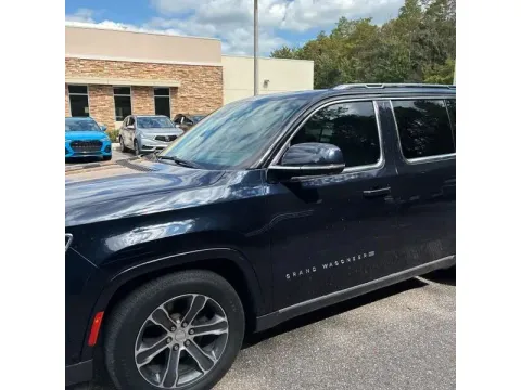 Photos of 2022 Jeep Grand Wagoneer Series I Sport Utility 4D for sale in Altavista, VA at DNX Motors Altavista