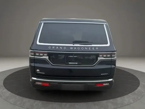 More photos of 2022 Jeep Grand Wagoneer Series I Sport Utility 4D at DNX Motors Altavista, VA