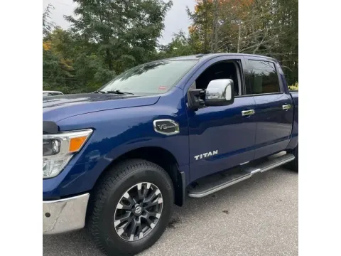 Photos of 2017 Nissan Titan Crew Cab SL Pickup 4D 5 1/2 ft for sale in Altavista, VA at DNX Motors Altavista