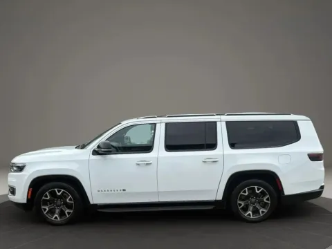 Photos of 2024 Jeep Wagoneer L Series III Sport Utility 4D for sale in Altavista, VA at DNX Motors Altavista