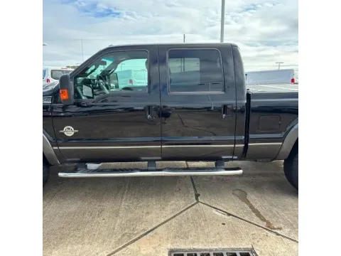 Another view of 2016 Ford F250 Super Duty Crew Cab Lariat Pickup 4D 6 3/4 ft for sale in Altavista, VA at DNX Motors Altavista