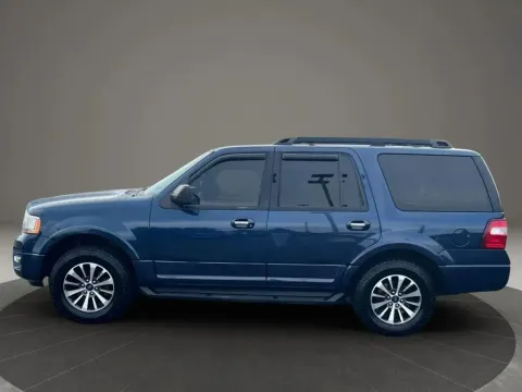Another view of 2016 Ford Expedition XLT Sport Utility 4D for sale in Altavista, VA at DNX Motors Altavista