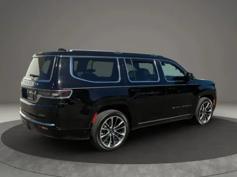 More photos of 2022 Jeep Grand Wagoneer Series I Sport Utility 4D at DNX Motors Altavista, VA