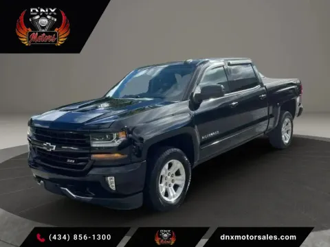 Black 2018 Chevrolet Silverado 1500 Crew Cab Z71 LT Pickup 4D 5 3/4 ft for sale in Altavista, VA