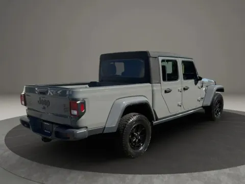 More photos of 2022 Jeep Gladiator Willys Sport Pickup 4D 5 ft at DNX Motors Altavista, VA